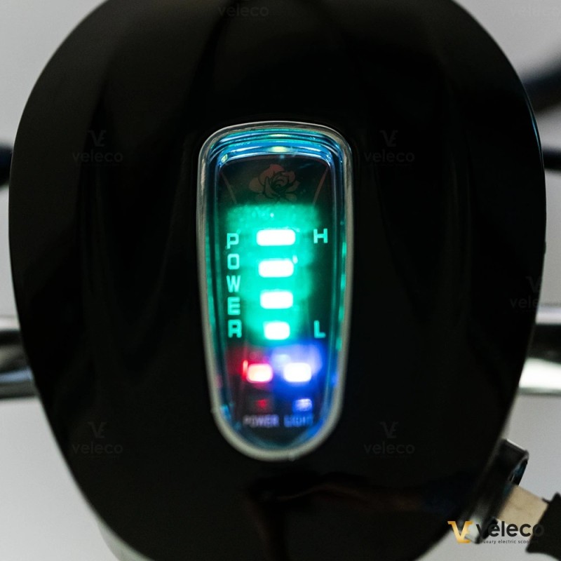 Veleco ZT16: scooter elettrico per disabili compatto a 3 ruote